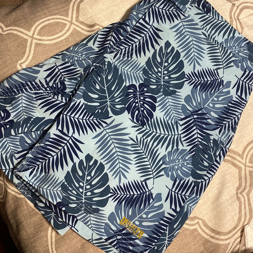 Duluth Trading Men’s Board Shorts